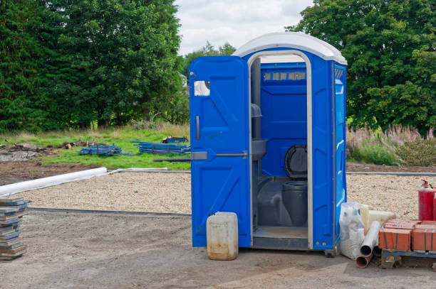 Types of Portable Toilets We Offer in Palisades Park, NJ